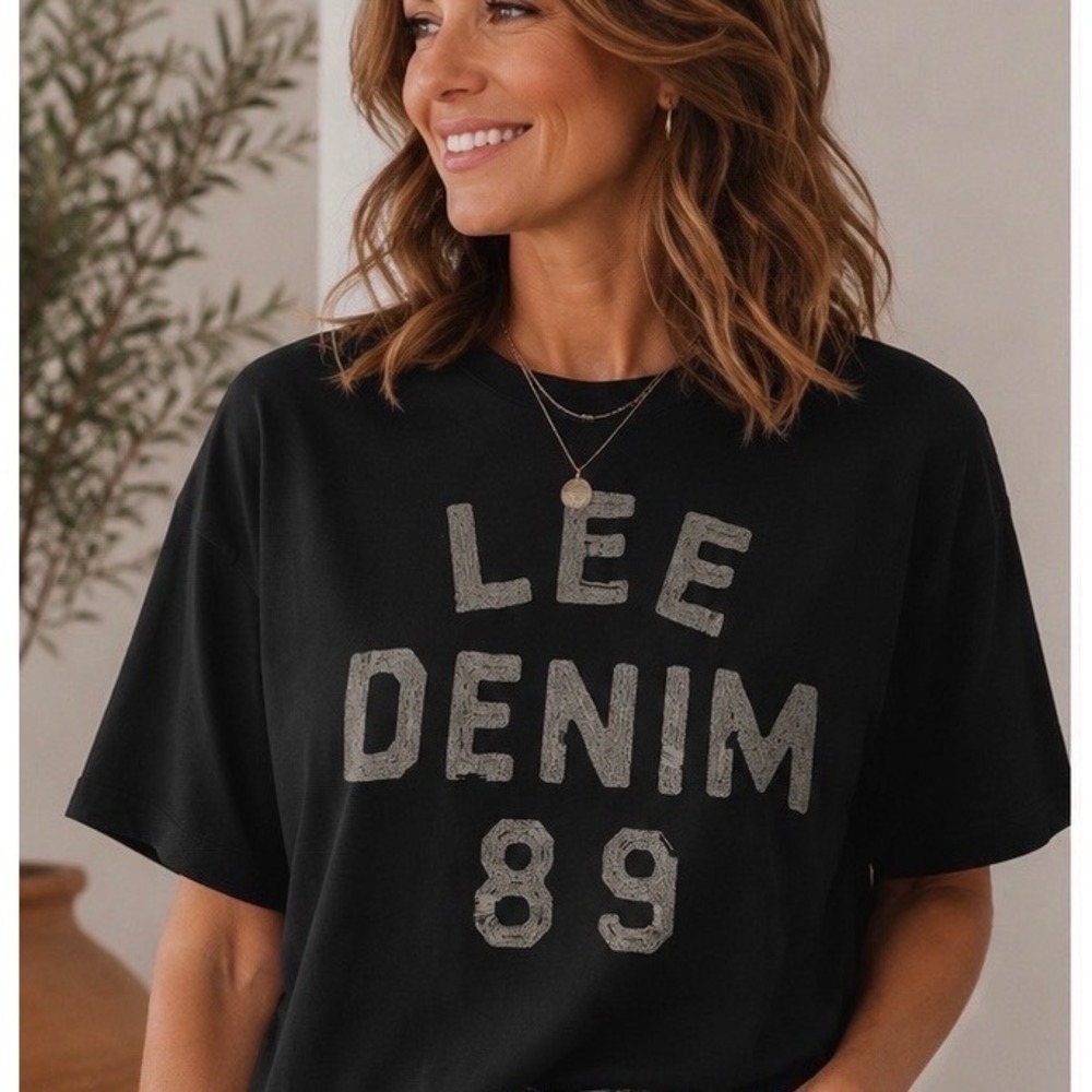 Lee Heritage Inspired Women XL Black Lee Denim 89 Graphic Long Sleeve Crop Top